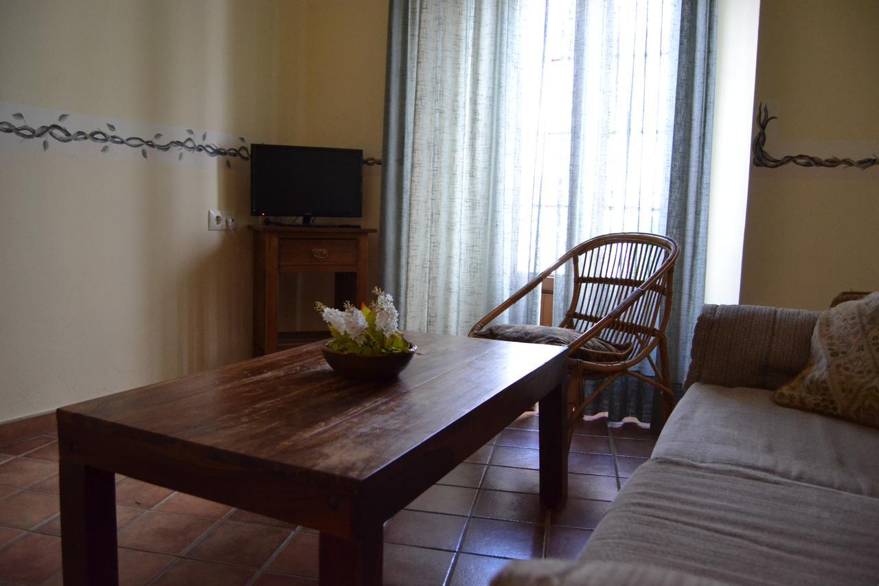 Hostal Toribio 갈라로자 외부 사진